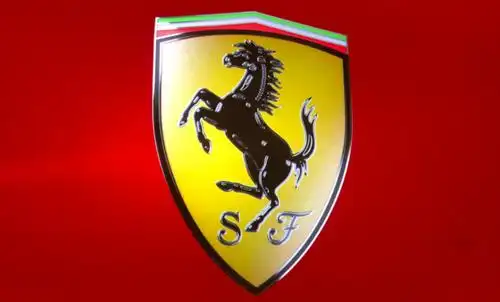 1,法拉利logo设计的含义法拉利所使用的传奇标志有着非同寻常的起源.