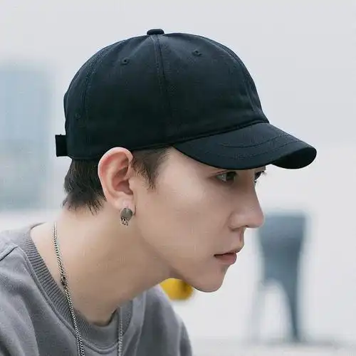 男士帽子潮流韩版帅气短帽檐高端青年帽子男潮新款青少年鸭舌帽子