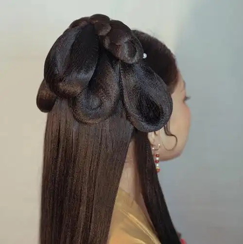 未出阁古代少女的发型