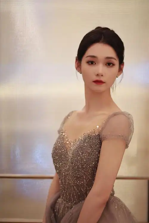 段奥娟厦门金鸡节演唱回家