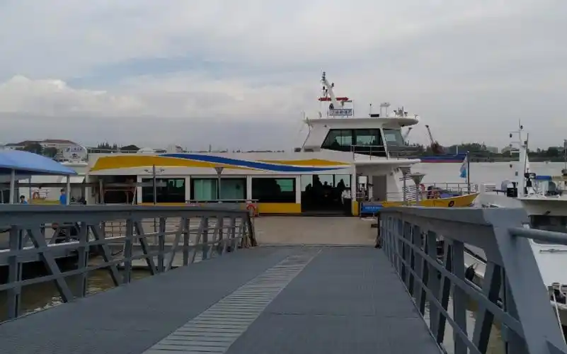 【上海轮渡】pov10  东嫩线  东塘路渡口→嫩江路渡口  全程左侧展望