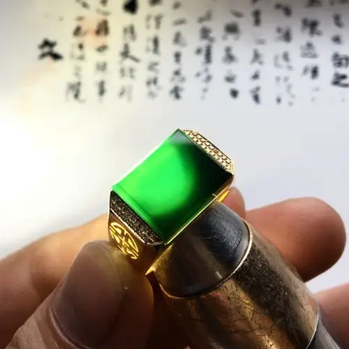 镶黄18k金钻石冰玻种墨翠戒指(男戒)
