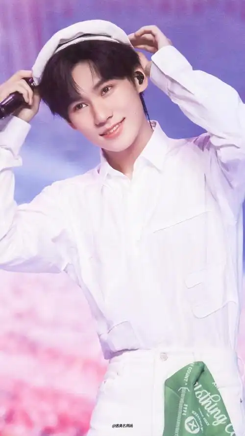 张真源 荷尔蒙引爆点##时代少年团加盟2023湖南卫视春晚