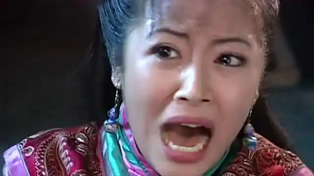 还珠格格:紫薇被容嬷嬷扎针,这撕心裂肺的表情俘虏了多少眼泪!