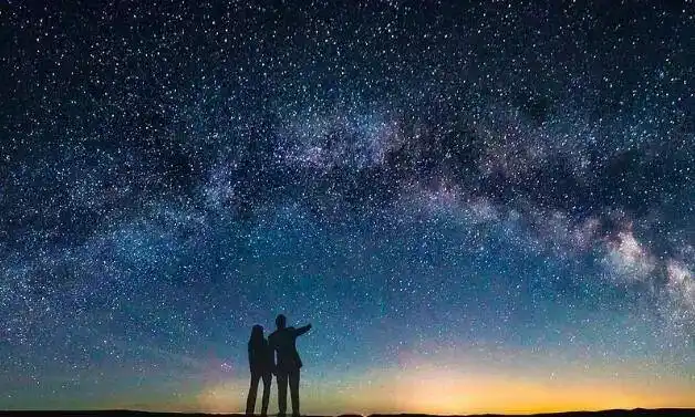 并没有灵魂伴侣只有努力看到伴侣的灵魂