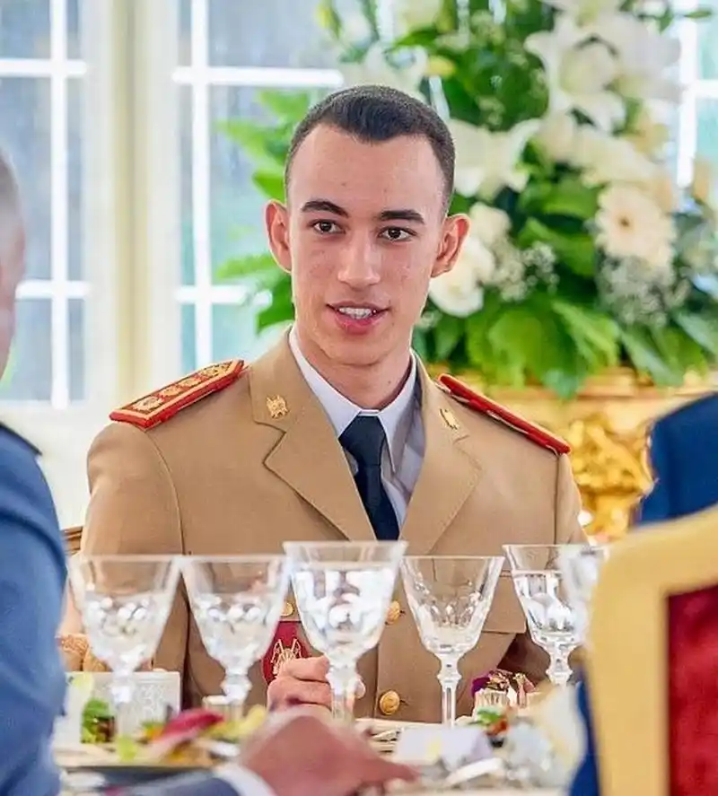 穆莱·哈桑是谁?王子通过一条阿拉伯项链与莱昂诺尔公主联系在一起!