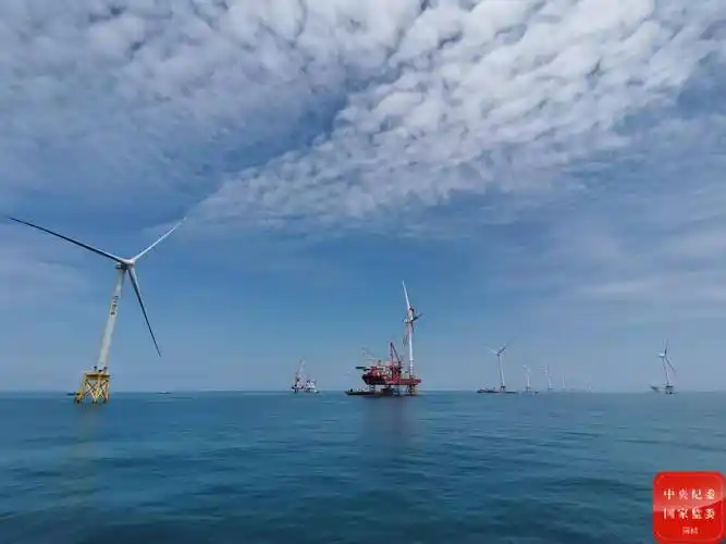 图文报道|全球首台超大容量海上风电机组完成吊装_三峡集团_主轴承