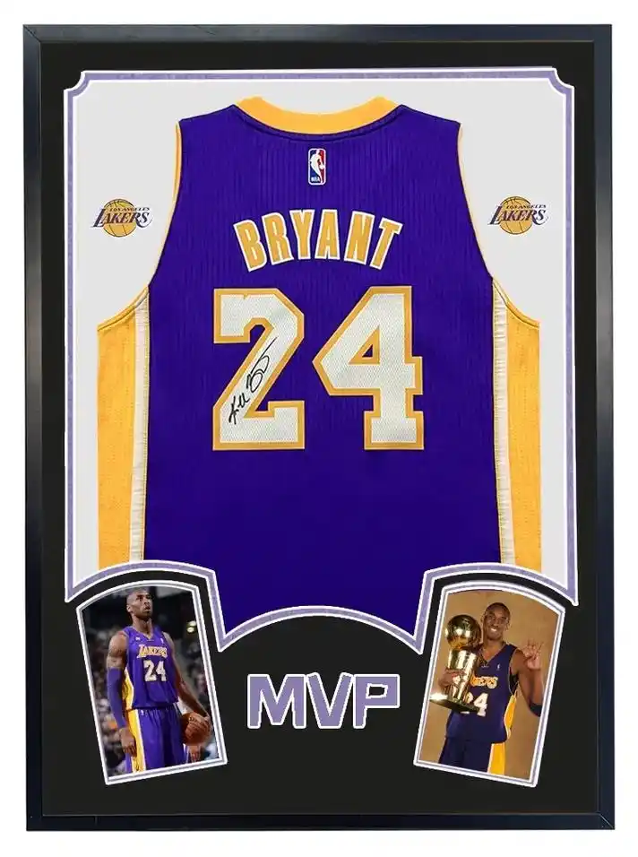 kobe #科比 亲笔签名球衣 #湖人队紫色24号 含证书 - 抖音