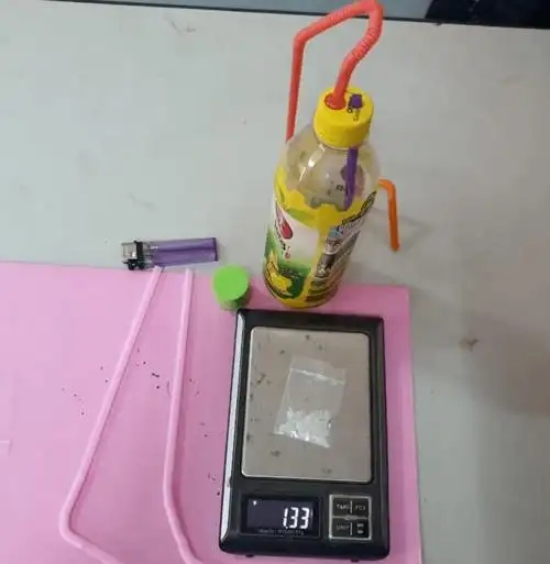 西港2名中国男子涉嫌吸毒被抓