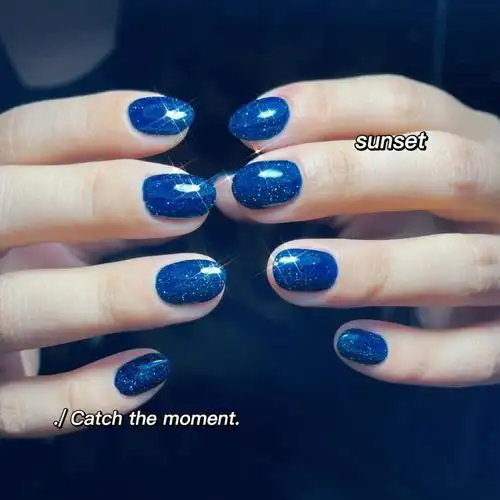 深冬的星空美甲