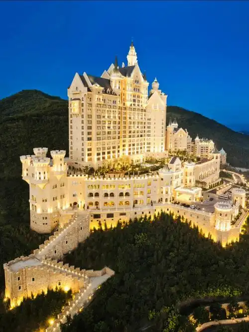 002大连一方城堡豪华精选酒店