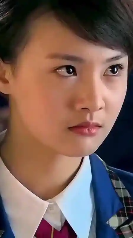 明星十年前郑爽,还没整容时的样子