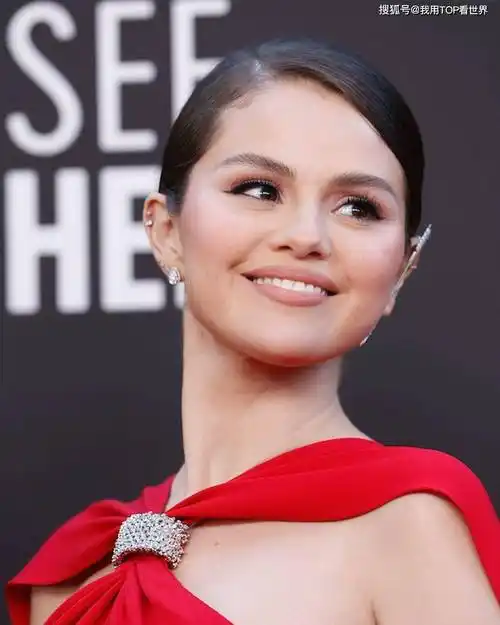 原创美国明星瑟琳娜61戈梅斯从娱乐圈小公主到43亿粉丝的喜爱