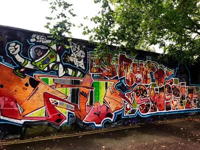 爱尔兰cork 市的涂鸦墙