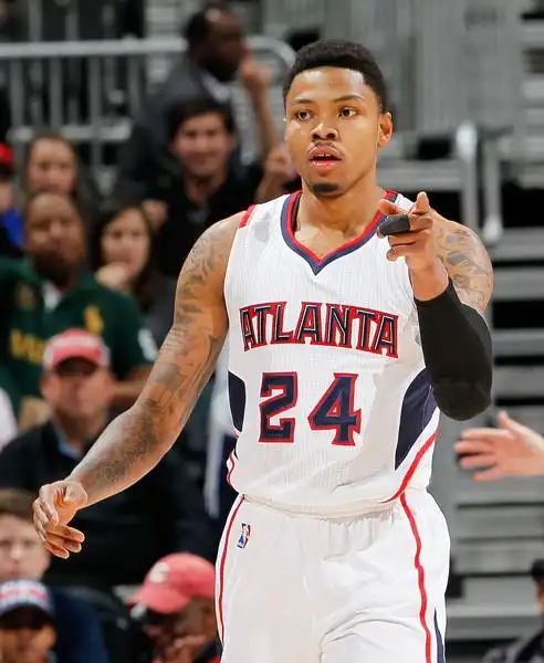 [流言板]贝兹莫尔:科比是我成长中的偶像 - 湖人专区 - 虎扑篮球论坛