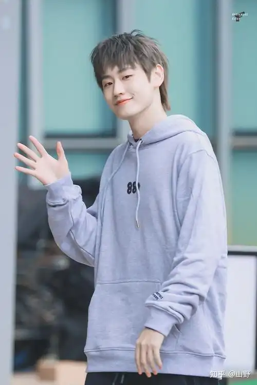 怎么评价创造营ak刘彰? - 知乎