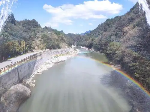 自驾游青云峡,走进大自然