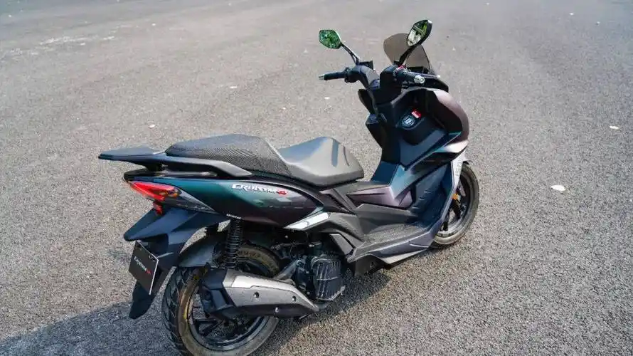 150都市运动踏板的新挑战——16980元三阳巡弋150gt静态测评