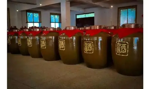 酒厂设备生产车间也开放,小酒厂开启现蒸现卖模式__凤凰网