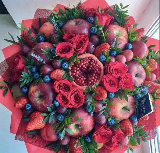 南宁花艺培训:让人心情变化的"水果花束"