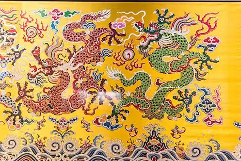 中国江苏南京江宁织造博物馆的云锦作品九龙图特写