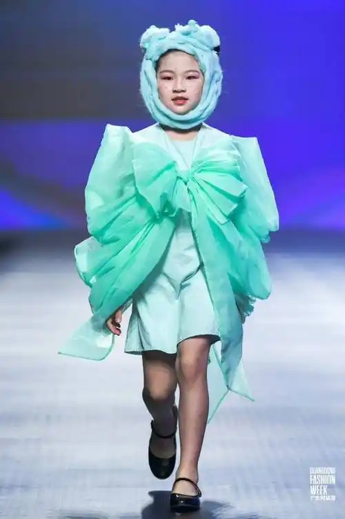 以爱为核美育儿童婴二代推出夏日马卡龙新品系列