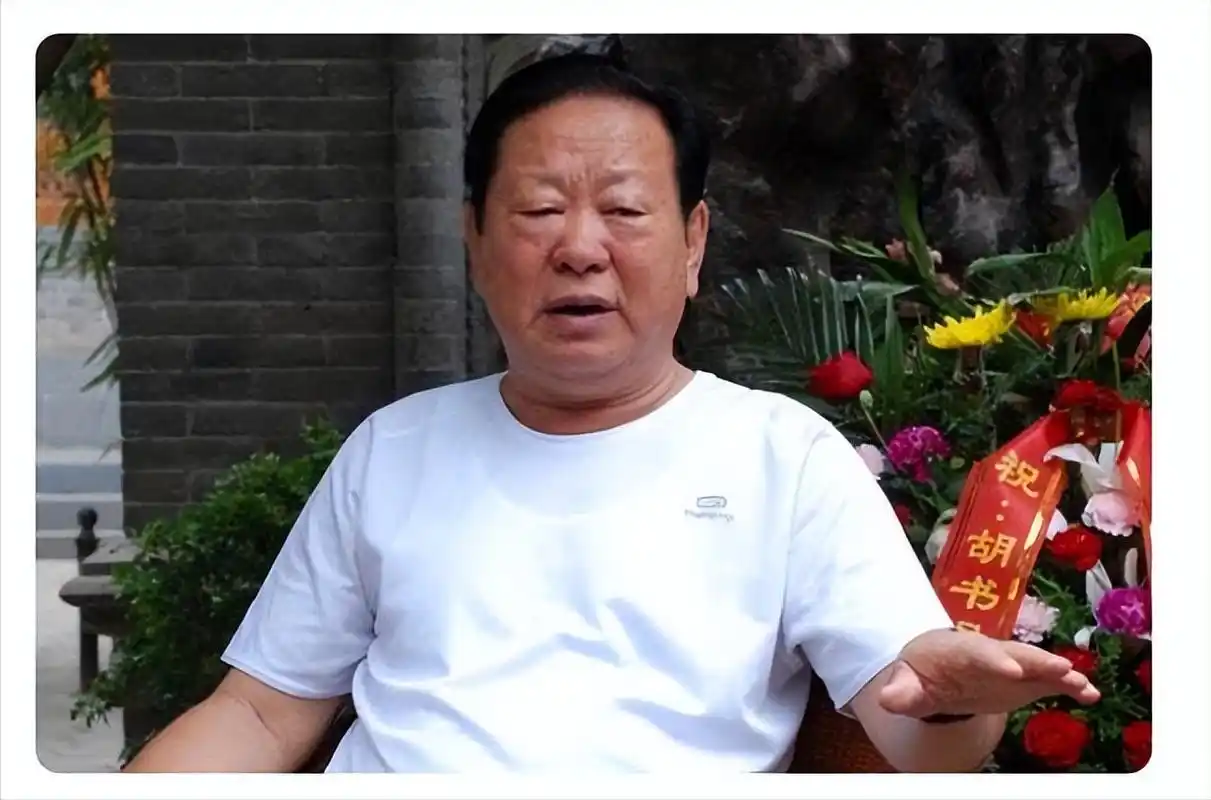 回顾:山西好书记胡富国,带领山西改头换面,离晋时万人含泪相送