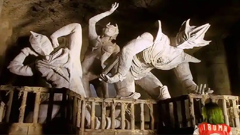 迪迦奥特曼最终圣战:被发现的是石像,迪迦的女友卡密拉