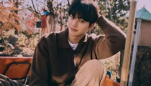 p data-id="gnwnrjzkfq">宋江,1994年4月23日出生于韩国京畿道水原市