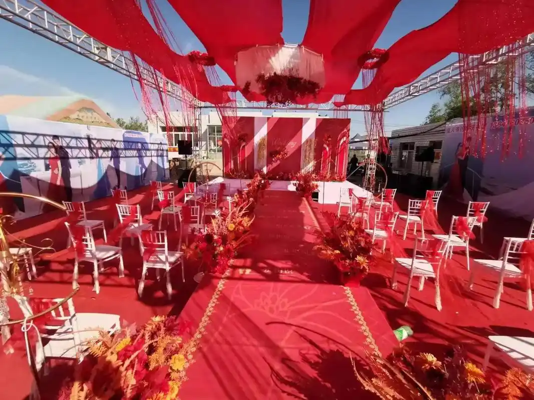 铜川市婚礼现场布置效果图#场景布置 #农村喜宴 #婚宴酒店  - 抖音