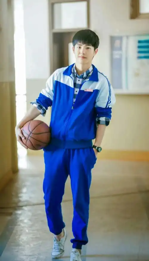 进入90年代之后,改革开放初见成效,新观念,新时尚,新生活理念逐渐被