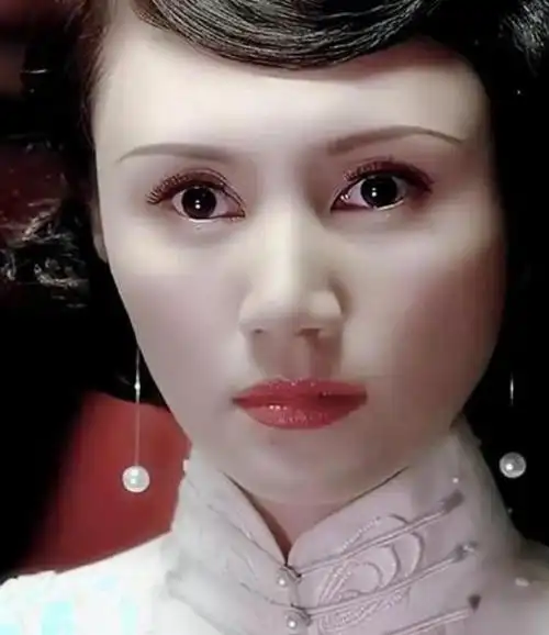 袁泉的眼睛里有星辰大海,她的高级感无人可以复制