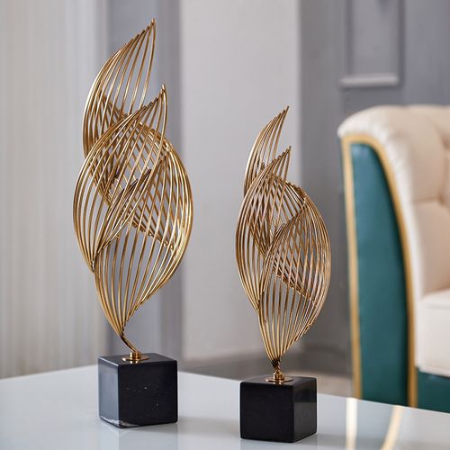 北欧轻奢创意摆件抽象金属艺术装饰品玄关客厅摆件