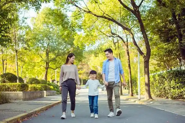 不懂如何高质量陪伴孩子?掌握技巧,你也可以成为孩子的有趣爸妈