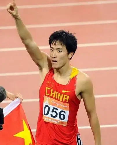 孙海平谈刘翔恢复良好:退役为时尚早