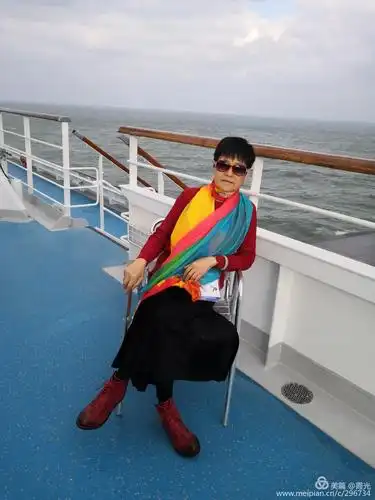 2018年11月8号赛琳娜邮轮旅游人物照