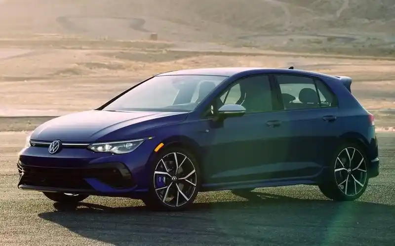 实拍美规大众第八代高尔夫 r 仅提供手动挡