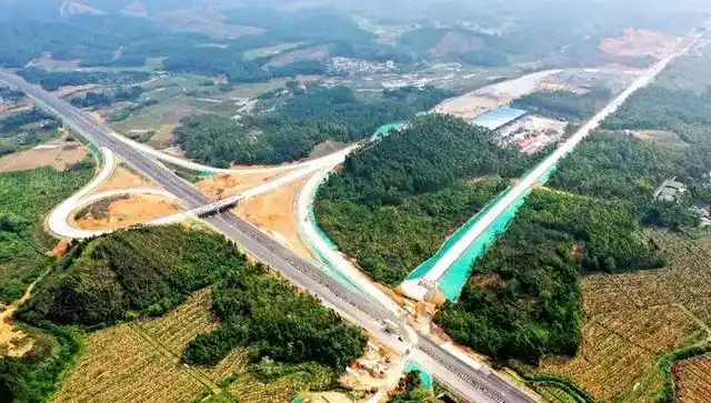 坐等通车新柳南高速二线最新进展实拍你期待吗