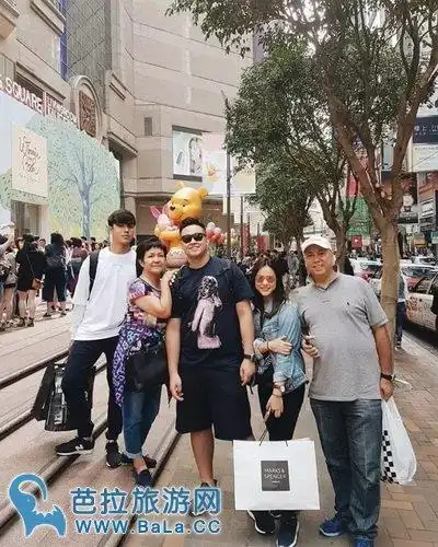 国超高颜值新星ninenaphat个人资料家庭背景资源强大3