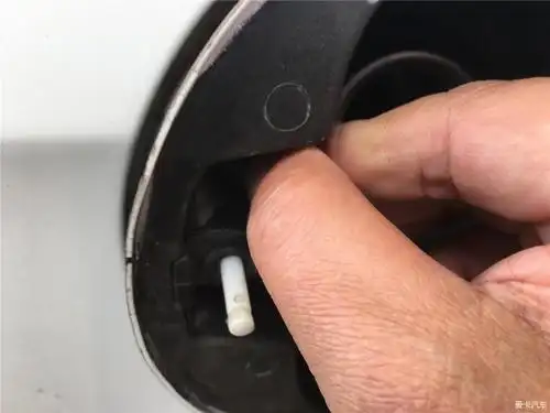 检查油箱排气孔-爱卡汽车网论坛