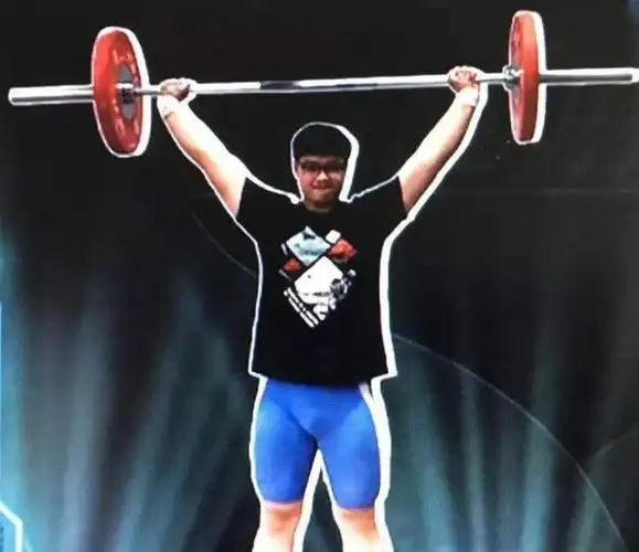 世界上最壮的小孩5岁就有八块腹肌力量训练的孩子能长高吗