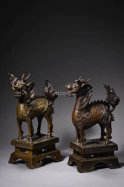 清 麒麟摆件一对
