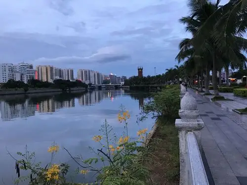 海口市龙华区长堤路天气预报