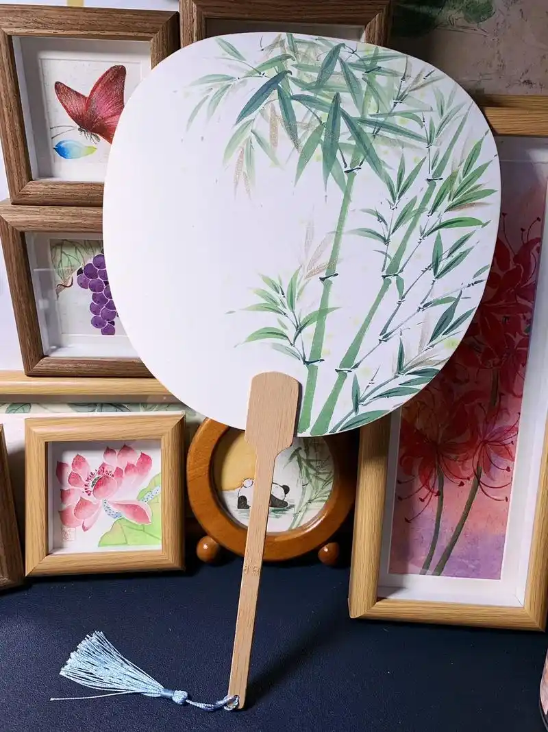 手绘团扇|翠竹.#国画也抖音 - 抖音