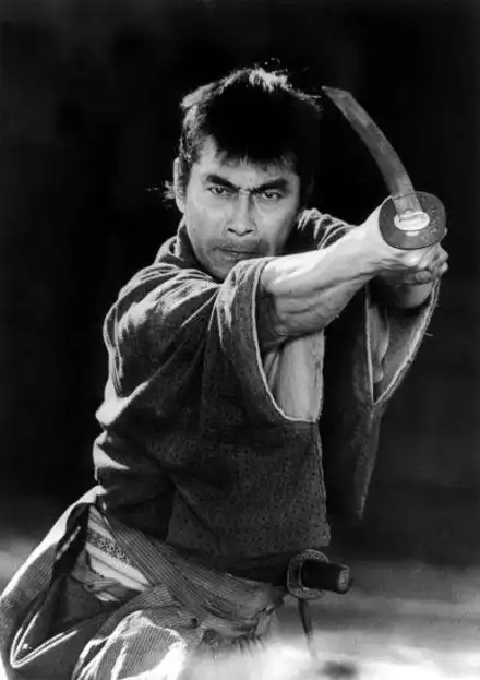 动作参考# 三船敏郎 日本武士漂亮的拔刀姿势