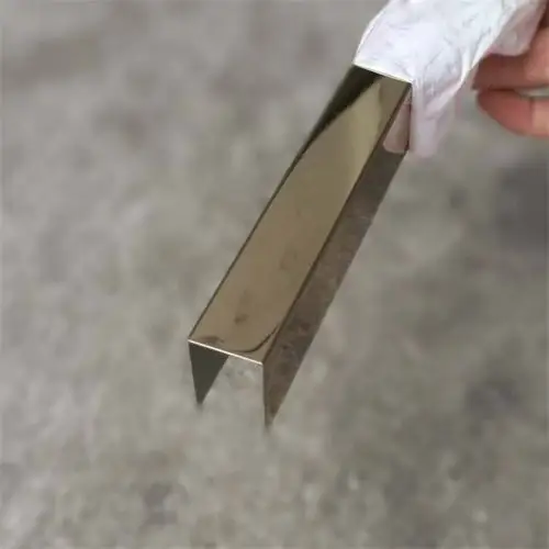 满洲里市不锈钢折边条装饰装潢u型条厂家专业现折