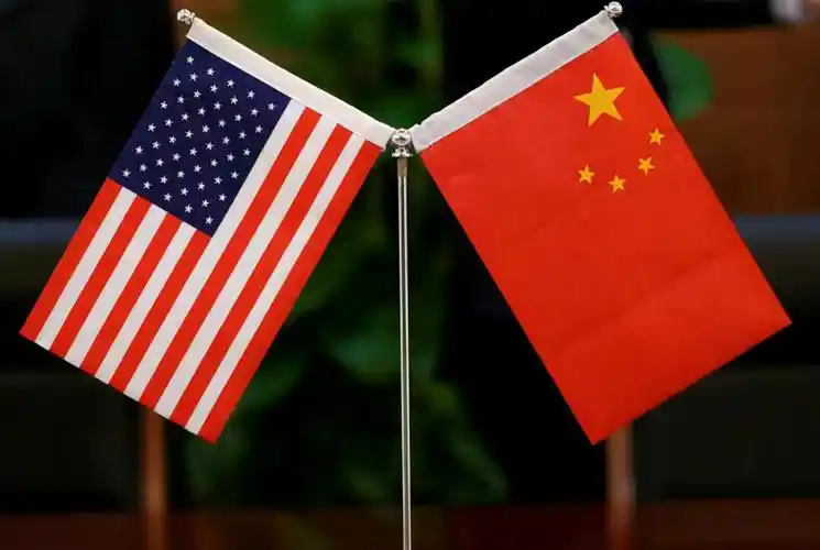 可以说美国是在用行动向苏联表示自己的态度,也是对于中国的"示好".