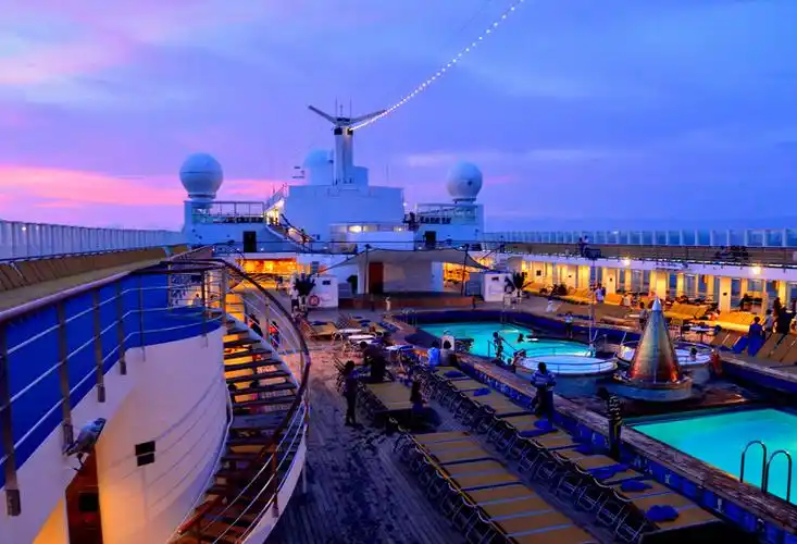 【金牌推荐】8.06 歌诗达"维多利亚号"上海-福冈-上海4晚5日游