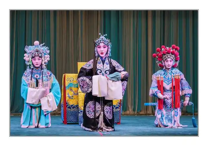 京剧《二进宫》