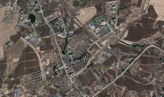 佟沟新城卫星地图在西南方向密集分布了苏家屯的多个乡镇,如果修建了